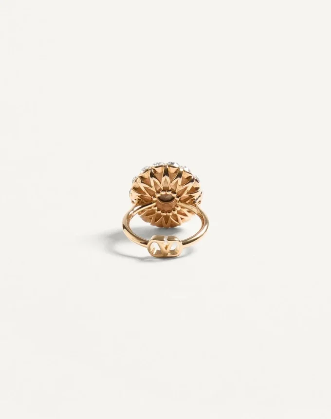 Bague signature Vlogo en métal, émail et cristaux