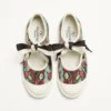 Ballerines Bay By Bay en tissu jacquard avec broderies florales Ballerines Bay By Bay en tissu jacquard avec broderies florales