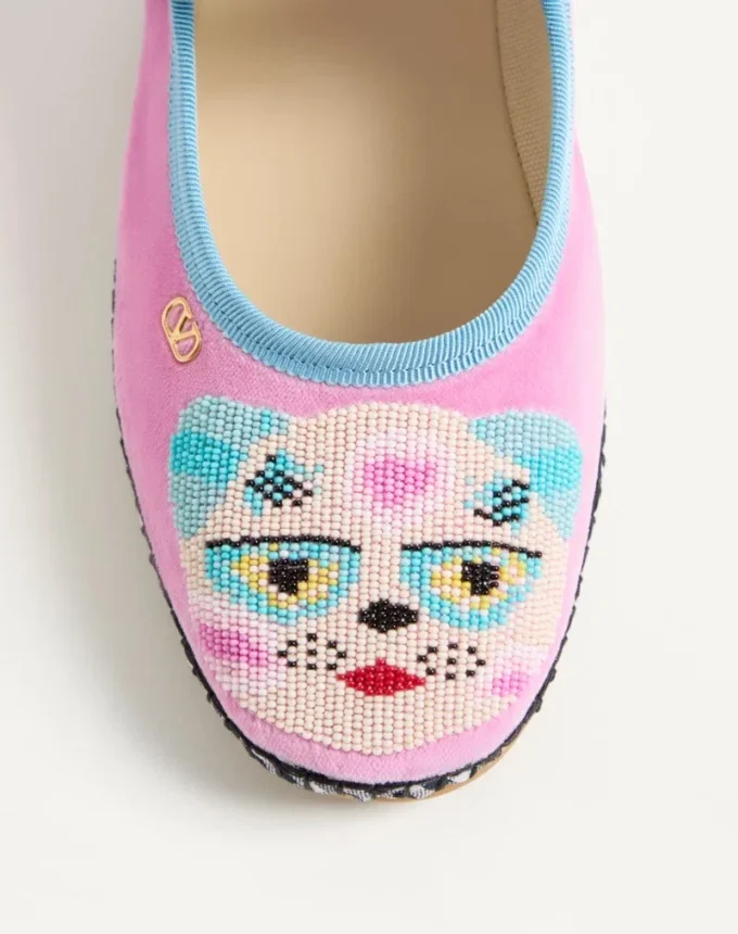 Ballerines Mary-Jane Endouce en velours avec broderie Le Chat De La Maison Ballerines Mary-Jane Endouce en velours avec broderie Le Chat De La Maison