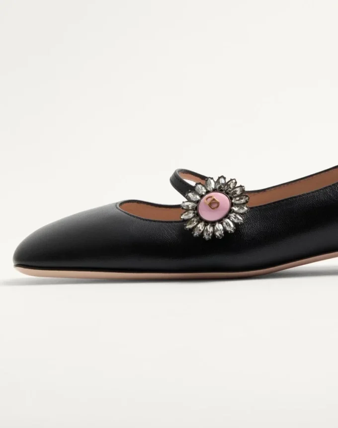 Ballerines Mary-Jane Preshoes en cuir de chevreau avec bouton bijou 20 mm Ballerines Mary-Jane Preshoes en cuir de chevreau avec bouton bijou 20 mm