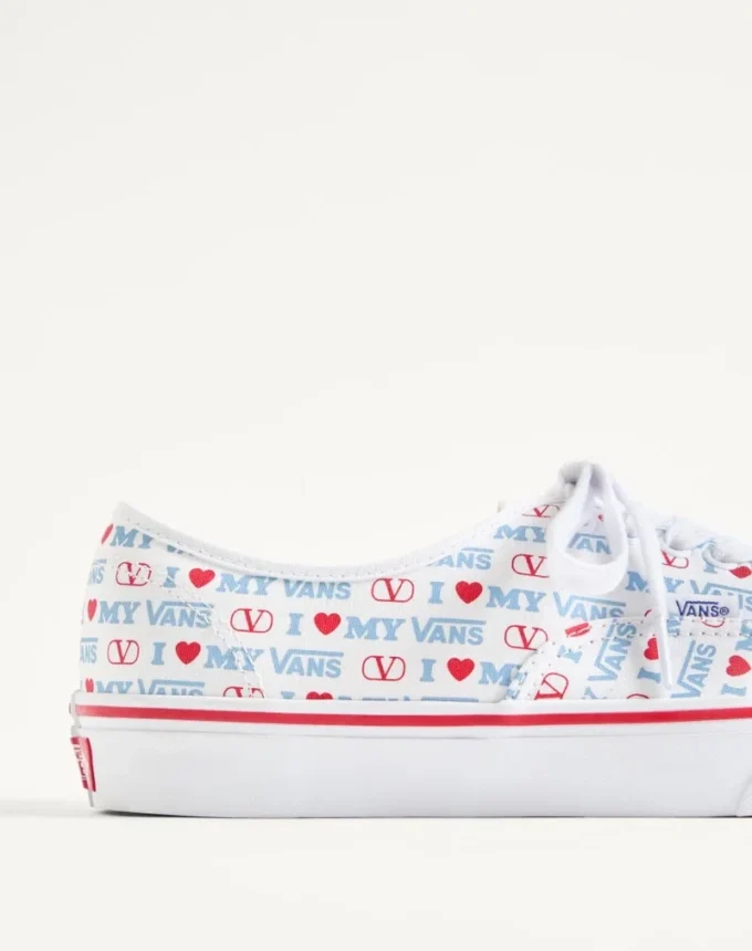 Baskets basses Valentino Garavani et Vans en tissu imprimé Valentino Vans Love Baskets basses Valentino Garavani et Vans en tissu imprimé Valentino Vans Love