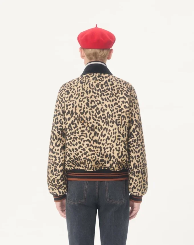 Blouson bomber Valentino en drapé de laine avec VGold sur les poches latérales Blouson bomber Valentino en drapé de laine avec VGold sur les poches latérales