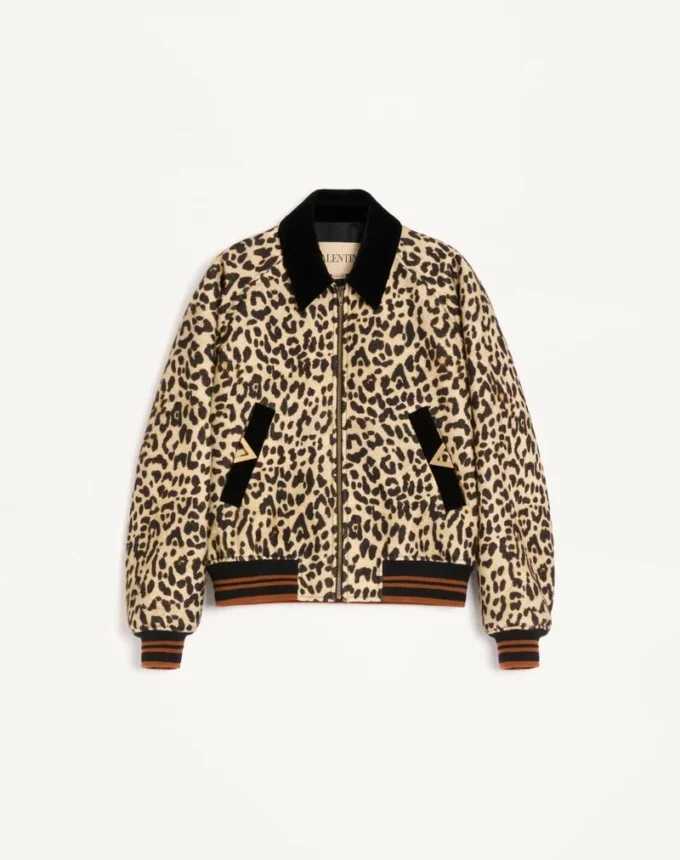 Blouson bomber Valentino en drapé de laine avec VGold sur les poches latérales Blouson bomber Valentino en drapé de laine avec VGold sur les poches latérales