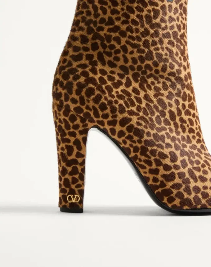 Bottes Hotty en cuir de veau effet poney 100 mm Bottes Hotty en cuir de veau effet poney 100 mm