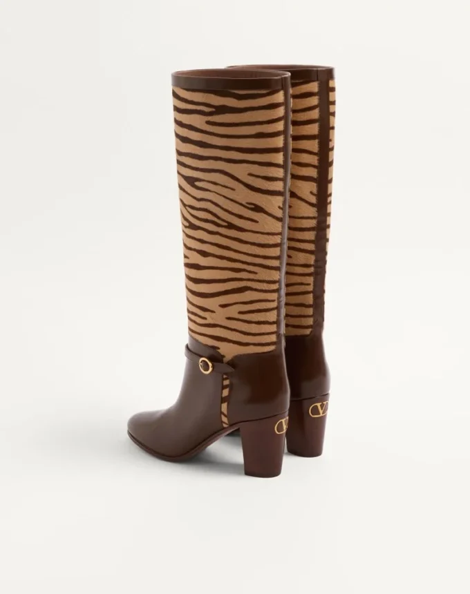 Bottes Pattie en cuir de veau effet poney 75 mm Bottes Pattie en cuir de veau effet poney 75 mm