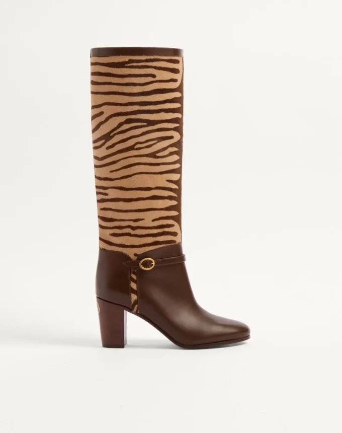 Bottes Pattie en cuir de veau effet poney 75 mm Bottes Pattie en cuir de veau effet poney 75 mm