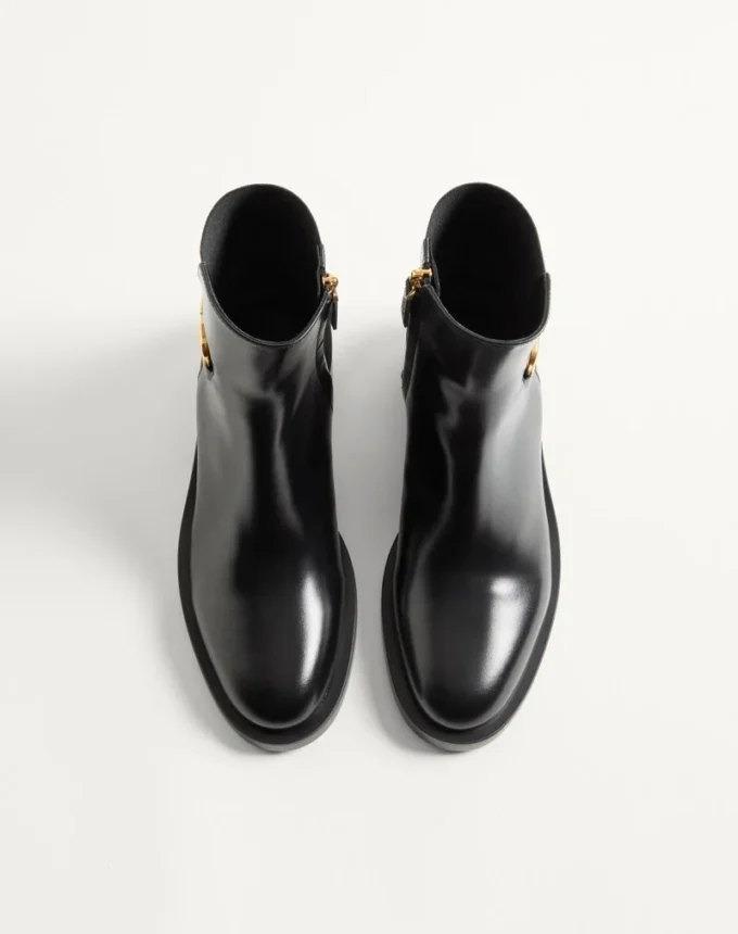 Bottines en cuir de veau Vlogo Signature 30 mm Bottines en cuir de veau Vlogo Signature 30 mm