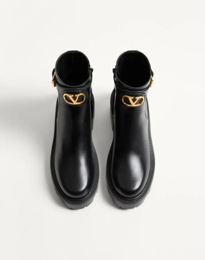 Bottines en cuir de veau Vlogo Signature 55 mm Bottines en cuir de veau Vlogo Signature 55 mm