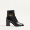 Bottines en cuir de veau Vlogo Signature 75 mm Bottines en cuir de veau Vlogo Signature 75 mm