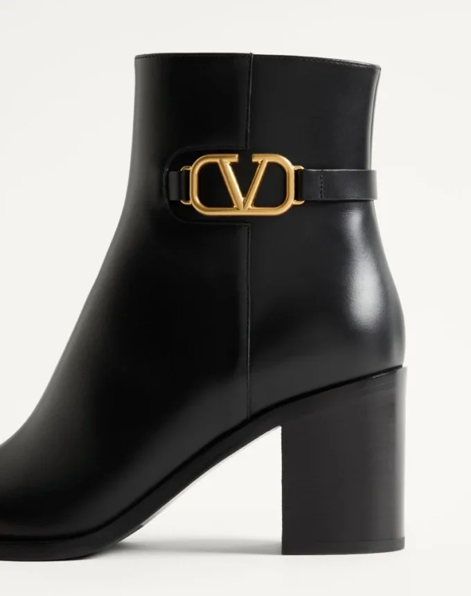 Bottines en cuir de veau Vlogo Signature 75 mm Bottines en cuir de veau Vlogo Signature 75 mm