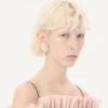 Boucles d&rsquo;oreilles Pas Plus en métal, émail et cristaux Swarovski®