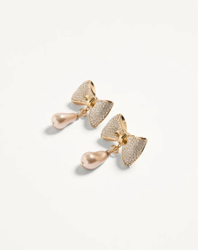 Boucles d’oreilles San Fin en métal avec cristaux Swarovski® et perles Boucles d’oreilles San Fin en métal avec cristaux Swarovski® et perles