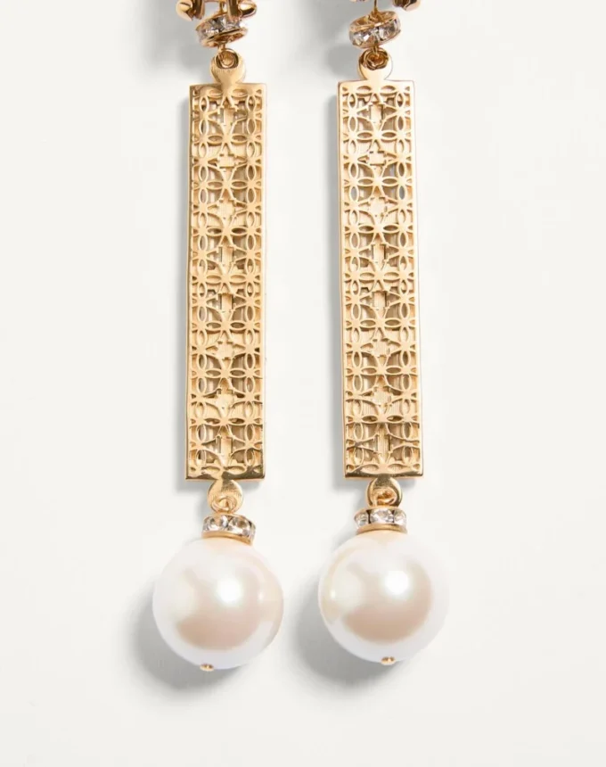 Boucles d’oreilles San Fin en métal avec cristaux Swarovski® et perles Boucles d’oreilles San Fin en métal avec cristaux Swarovski® et perles