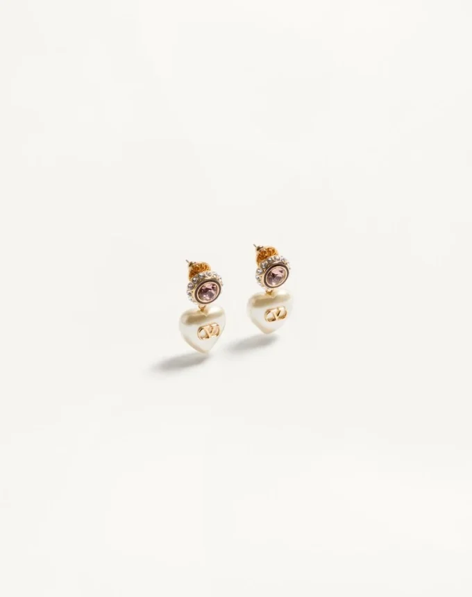 Boucles d&rsquo;oreilles VLogo Signature en métal, émail, perles et cristaux
