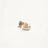 Boucles d&rsquo;oreilles VLogo Signature en métal, émail, perles et cristaux