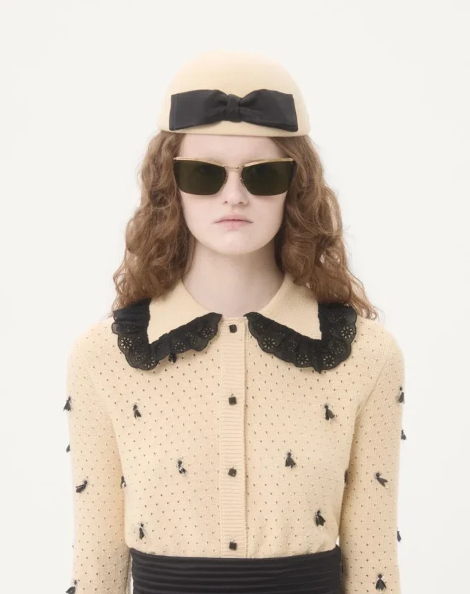 Cardigan en coton brodé Cardigan en coton brodé