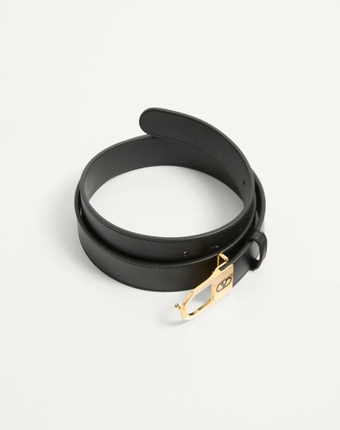 Ceinture VLogo Signature en cuir de veau brillant 30 mm avec détail logo émaillé Ceinture VLogo Signature en cuir de veau brillant 30 mm avec détail logo émaillé