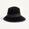 Chapeau en coton VLogo Signature. Chapeau en coton VLogo Signature.