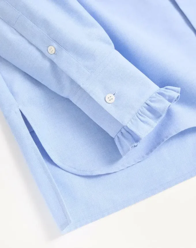 Chemise en coton avec plastron et volants Chemise en coton avec plastron et volants