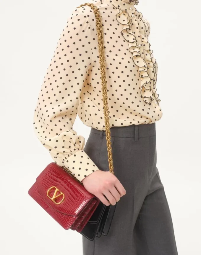 Chemise en crêpe de Chine avec imprimé Plusdepois Chemise en crêpe de Chine avec imprimé Plusdepois