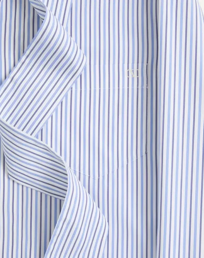 Chemise Valentino en popeline de coton avec col foulard et broderie VLogo Chemise Valentino en popeline de coton avec col foulard et broderie VLogo