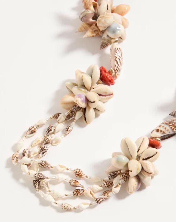 Collier Jardin Aquatique en métal, émail, tissu, coquillages, corail et perles naturelles Collier Jardin Aquatique en métal, émail, tissu, coquillages, corail et perles naturelles