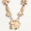 Collier Jardin Aquatique en métal, émail, tissu, coquillages, corail et perles naturelles Collier Jardin Aquatique en métal, émail, tissu, coquillages, corail et perles naturelles
