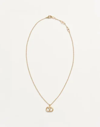 Collier ovale en métal