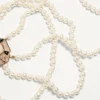 Collier Pas Plus en métal, émail, résine, perles et cristaux Swarovski® Collier Pas Plus en métal, émail, résine, perles et cristaux Swarovski®