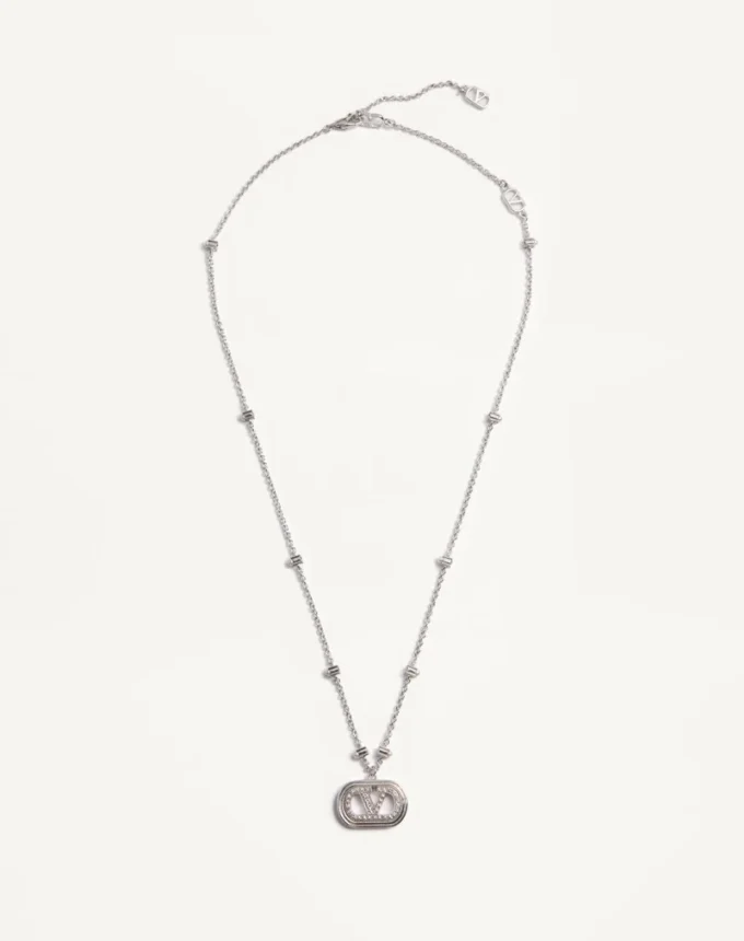 Collier Vlogo Signature en métal avec perles et cristaux Swarovski® Collier Vlogo Signature en métal avec perles et cristaux Swarovski®