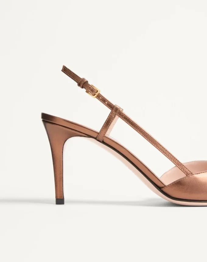 Escarpins à bride arrière Vlogo Signature en cuir nappa laminé 80 mm
