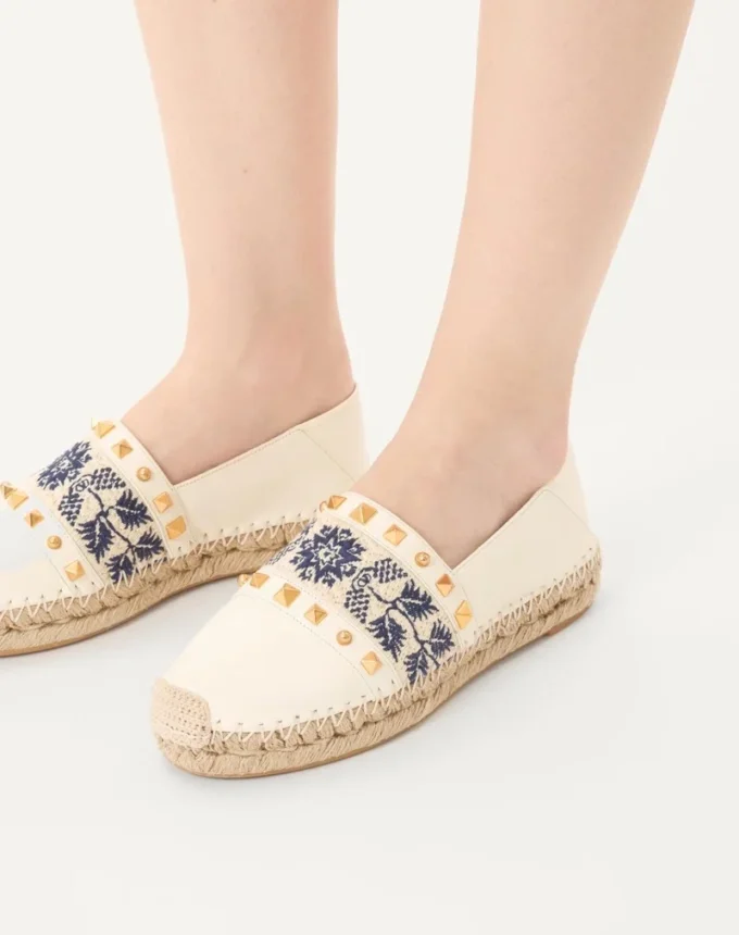 Espadrilles en cuir nappa avec broderie raisin 20 mm Espadrilles en cuir nappa avec broderie raisin 20 mm