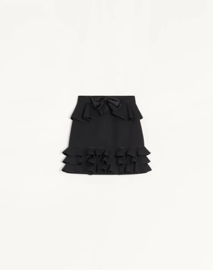 Jupe courte en crêpe couture Jupe courte en crêpe couture