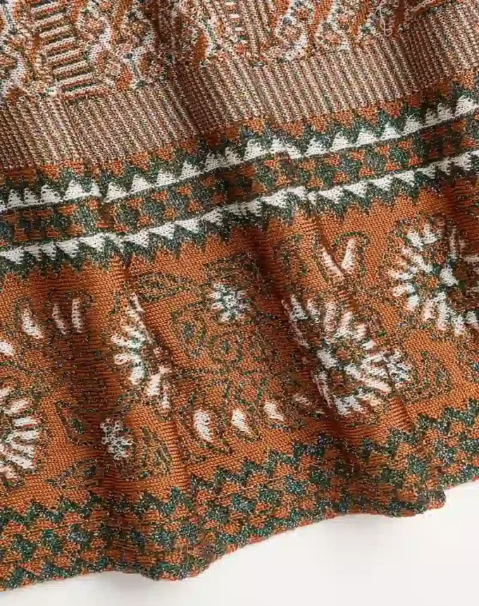Jupe en maille avec motif jacquard lurex Jupe en maille avec motif jacquard lurex