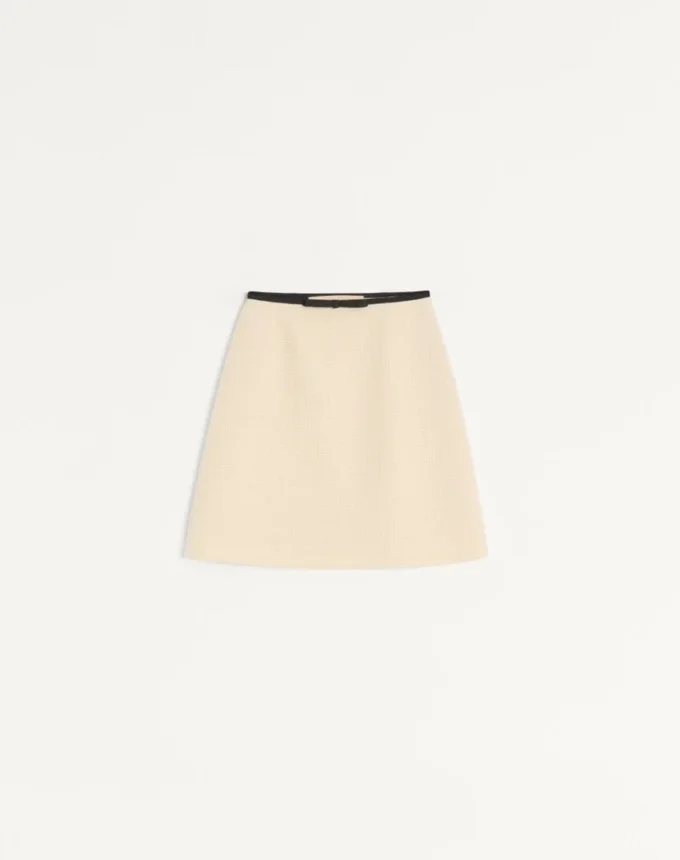 Jupe en tweed de laine uni Jupe en tweed de laine uni