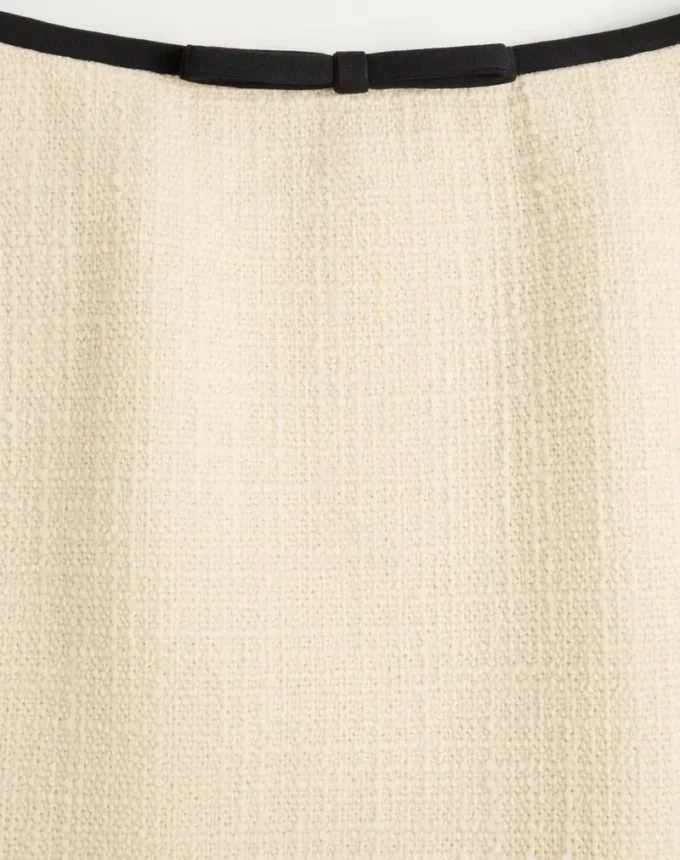 Jupe en tweed de laine uni Jupe en tweed de laine uni