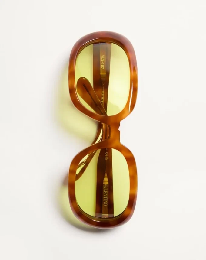 Lunettes ovales enveloppantes en acétate Lunettes ovales enveloppantes en acétate