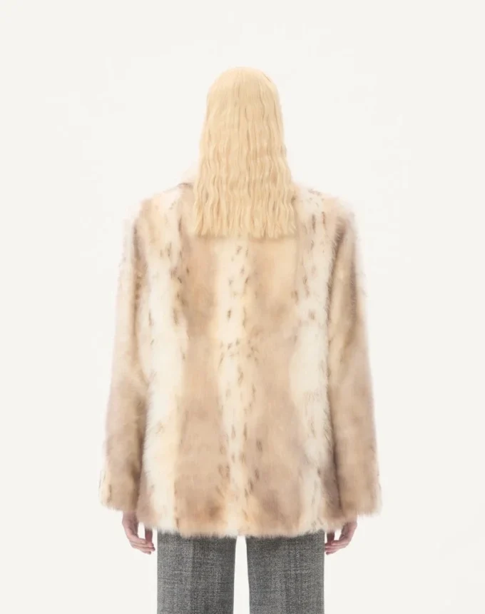 Manteau en peau lainée Manteau en peau lainée