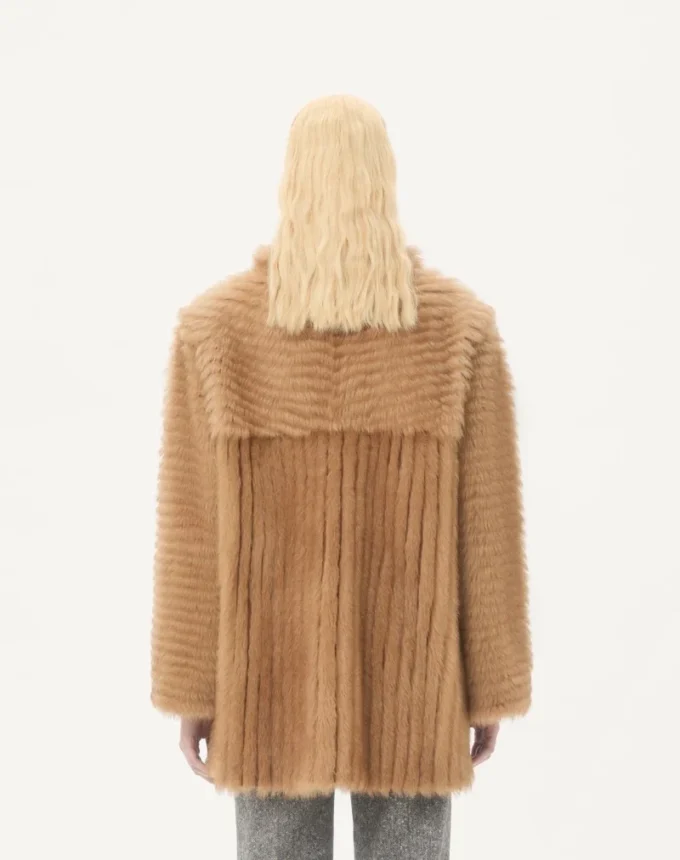 Manteau en peau lainée Manteau en peau lainée