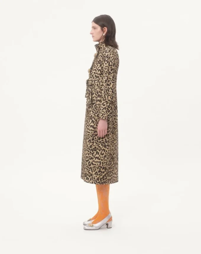 Manteau en tissu imprimé animalier Manteau en tissu imprimé animalier