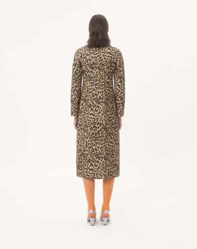 Manteau en tissu imprimé animalier Manteau en tissu imprimé animalier