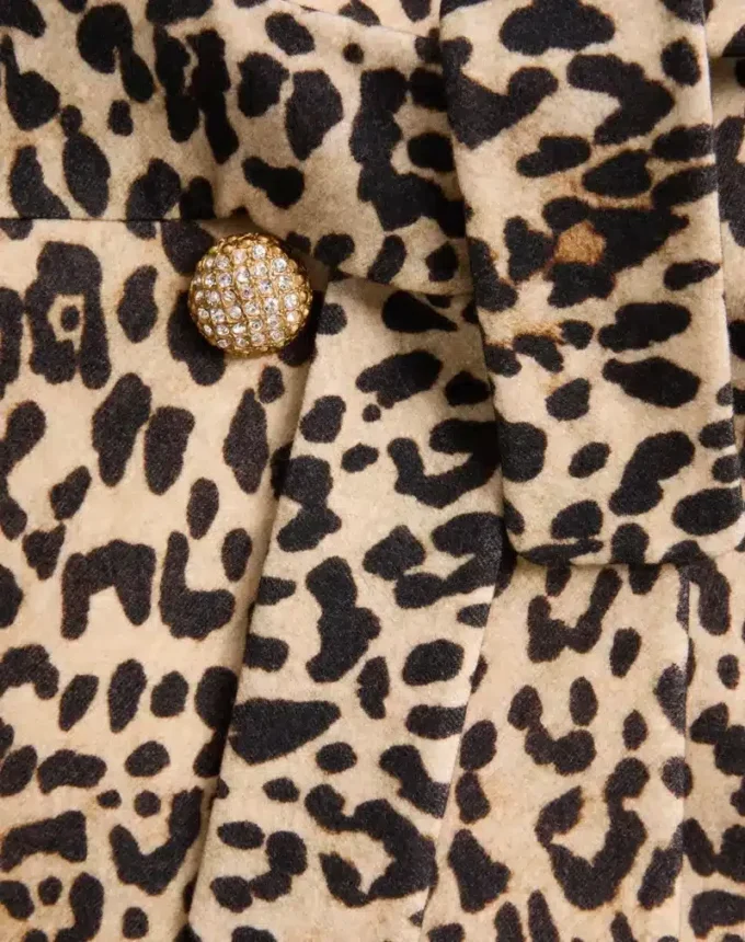 Manteau en tissu imprimé animalier Manteau en tissu imprimé animalier