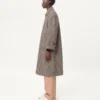 Manteau simple boutonnage en coton et laine à motif Vichy Manteau simple boutonnage en coton et laine à motif Vichy