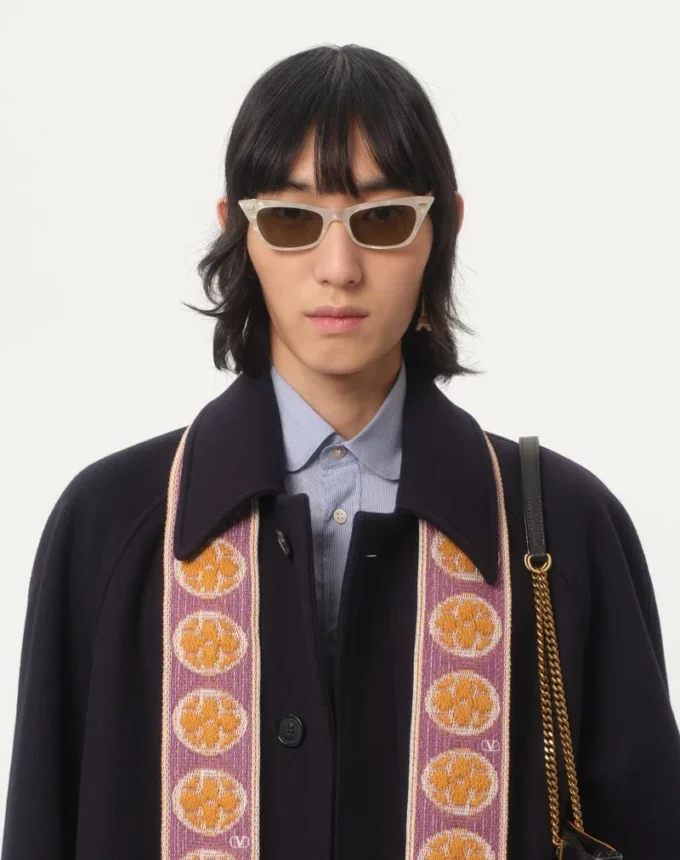 Manteau simple boutonnage en laine et cachemire Manteau simple boutonnage en laine et cachemire
