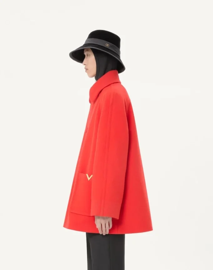 Manteau simple boutonnage Valentino en drap de laine Manteau simple boutonnage Valentino en drap de laine