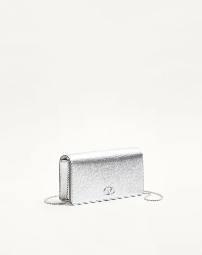 Mini sac à bandoulière VLogo Signature en cuir de veau grainé laminé Mini sac à bandoulière VLogo Signature en cuir de veau grainé laminé