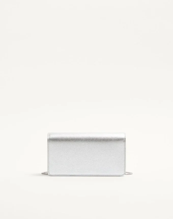 Mini sac à bandoulière VLogo Signature en cuir de veau grainé laminé Mini sac à bandoulière VLogo Signature en cuir de veau grainé laminé