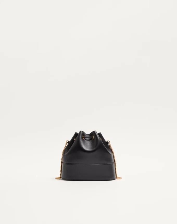 Mini sac seau en cuir nappa avec chaîne signature Vlogo Mini sac seau en cuir nappa avec chaîne signature Vlogo