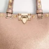 Mini sac shopping Rockstud en cuir de veau grainé laminé Mini sac shopping Rockstud en cuir de veau grainé laminé