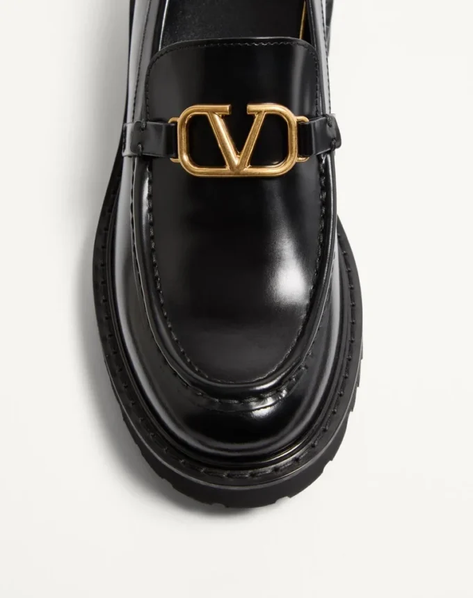 Mocassins en cuir de veau avec logo VLogo Signature